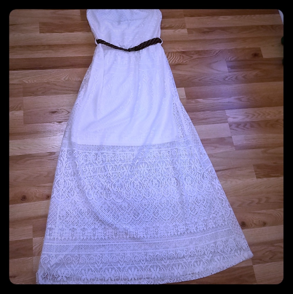 Strapless dress